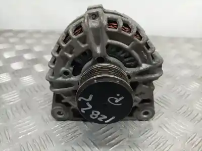 Pièce détachée automobile d'occasion alternateur pour renault megane iv grandtour tech road références oem iam 231004ea0af