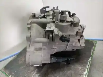 Second-hand car spare part gearbox for smart forfour básico (70kw) oem iam references 717471 5velocidades 