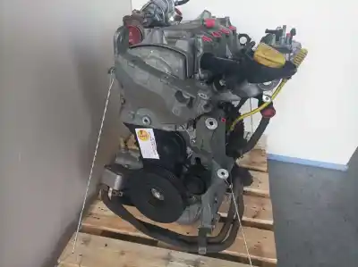 Tweedehands auto-onderdeel COMPLETE MOTOR voor RENAULT CLIO III  OEM IAM-referenties D4FH786 F002874 