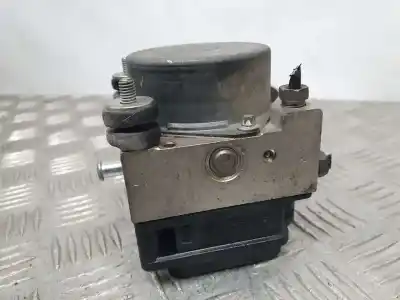 Second-hand car spare part abs for renault clio iii rip curl oem iam references 8200747140  0265232077