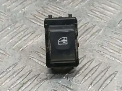 Peça sobressalente para automóvel em segunda mão botão / interruptor elevador vidro traseiro esquerdo por renault captur zen referências oem iam 254218614r