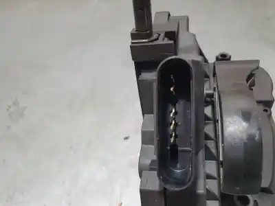 Peça sobressalente para automóvel em segunda mão fechadura da porta dianteira esquerda por ford focus turn. (cb8) titanium referências oem iam bm5aa21813ab  921755101