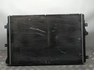 Автозапчастина б/у водяний радіатор для skoda superb combi (3t5) ambition посилання на oem iam 1k0121251dm  