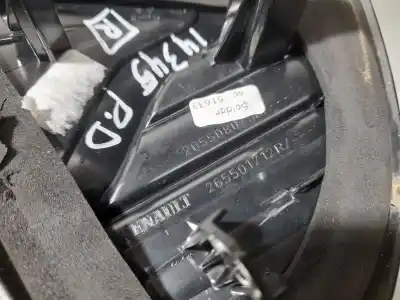 Second-hand car spare part right tailgate light for renault captur zen oem iam references 265501712r  