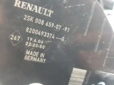 Second-hand car spare part left tailgate light for renault scenic ii authentique oem iam references 82004493374  