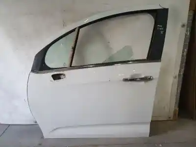 Second-hand car spare part left front door for citroen c3 collection oem iam references 9002az  