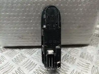 Second-hand car spare part left front power window switch for citroen c3 collection oem iam references 98012283xt  2837530