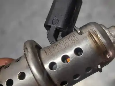 Peça sobressalente para automóvel em segunda mão injetor por peugeot 208 (p2) active referências oem iam 9813930180  