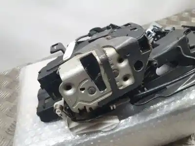 Pezzo di ricambio per auto di seconda mano serratura porta anteriore destra per ford fiesta (ccn) trend riferimenti oem iam 40644138  am5au21812bf