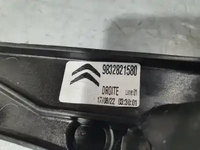 Second-hand car spare part passenger side right window regulator for citroen c4 feel pack oem iam references 9832821580  