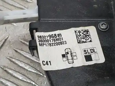 Second-hand car spare part left front door lock for citroen c4 feel pack oem iam references 9832796880  36000176m01