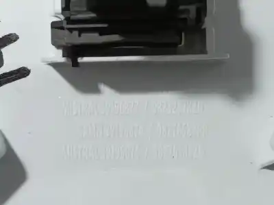 Pezzo di ricambio per auto di seconda mano luce interna per opel corsa c edition riferimenti oem iam 98232978pr  