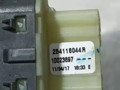 Peça sobressalente para automóvel em segunda mão botão / interruptor elevador vidro dianteiro esquerdo por renault clio iv business referências oem iam 254116044r  
