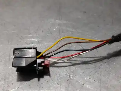 Автозапчастина б/у правий задний огляд для audi a1 sportback (8xa) ambition посилання на oem iam   