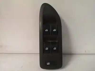 Pièce détachée automobile d'occasion Commande De Lève Vitre Avant Gauche pour RENAULT LAGUNA II GRANDTOUR (KG0) Dynamique Références OEM IAM 8200315042  