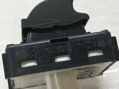 Second-hand car spare part left front power window switch for citroen c3 shine oem iam references 98106397zd  