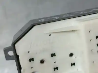 Second-hand car spare part left front power window switch for toyota yaris active oem iam references 848200d170  