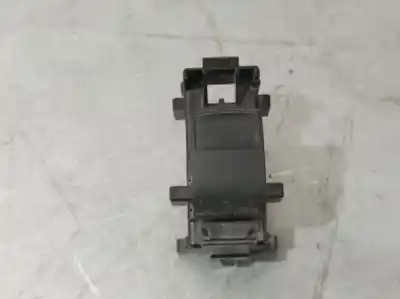 Pezzo di ricambio per auto di seconda mano interruttore alzacristalli anteriore destro per toyota yaris active riferimenti oem iam 848100d030