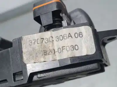 Second-hand car spare part left front power window switch for toyota corolla (_e12_) 1.4 d (nde120_) oem iam references 848200f030  