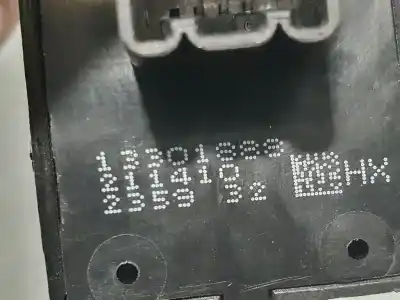 Peça sobressalente para automóvel em segunda mão botão / interruptor elevador vidro dianteiro direito por opel astra j lim. 4türig selection referências oem iam 13301888  
