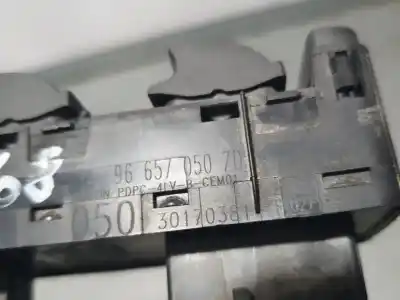 Автозапчастина б/у передні вікний вмикач для citroen c4 lim. live edition посилання на oem iam 966570507d   Автозапчастина б/у передні вікний вмикач для citroen c4 lim. live edition посилання на oem iam 966570507d