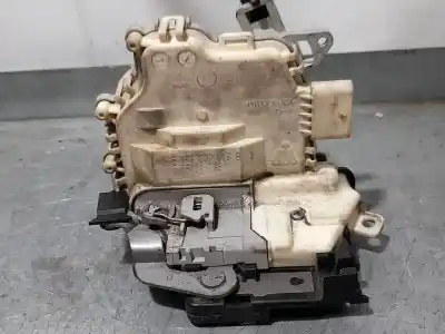 Peça sobressalente para automóvel em segunda mão fechadura da porta dianteira direita por seat leon (1p1) reference referências oem iam 1p1837016b  