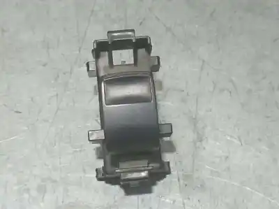 Peça sobressalente para automóvel em segunda mão  por TOYOTA AURIS  Referências OEM IAM 8292E77  