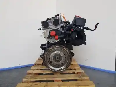 Pezzo di ricambio per auto di seconda mano MOTORE COMPLETO per VOLKSWAGEN POLO (6R1)  Riferimenti OEM IAM CGG  487990