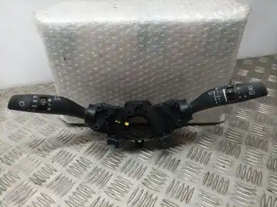 Peça sobressalente para automóvel em segunda mão comutador de limpa vidros por kia rio (yb) attract referências oem iam 93403h8960