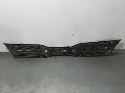 Second-hand car spare part front grille for kia rio basic oem iam references 863511w200  
