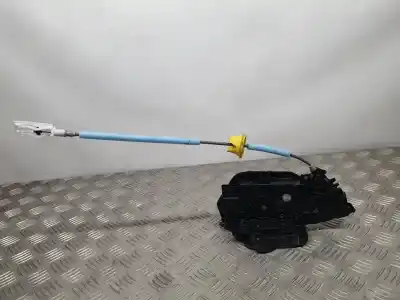 Peça sobressalente para automóvel em segunda mão fechadura da porta dianteira direita por bmw serie 1 lim. (f40) 118d referências oem iam 795614205