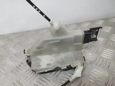 Pezzo di ricambio per auto di seconda mano serratura porta anteriore destra per citroen c3 collection riferimenti oem iam 1266m0831i6  