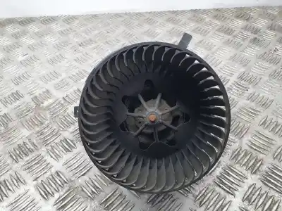 Автозапчастина б/у ВЕНТИЛЯТОР ОПАЛЕННЯ для VOLKSWAGEN GOLF VI (5K1)  Посилання на OEM IAM 1K1820015G  F997165A
