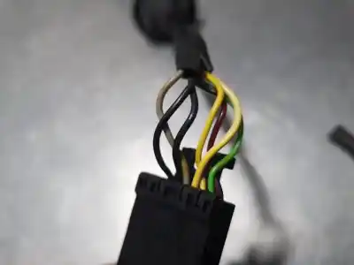 Peça sobressalente para automóvel em segunda mão espelho retrovisor direito por opel astra j lim. cosmo referências oem iam 13334633  5835108366u