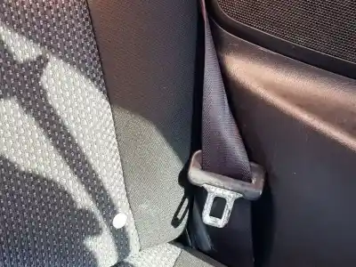 Second-hand car spare part Rear Left Seat Belt for HYUNDAI COUPE (GK) 1.6 16V CAT OEM IAM references   