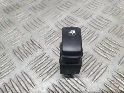 Peça sobressalente para automóvel em segunda mão botão / interruptor elevador vidro traseiro direito por hyundai matrix (fc) 1.5 crdi cat referências oem iam 