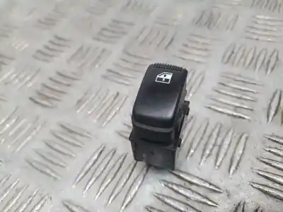 Peça sobressalente para automóvel em segunda mão botão / interruptor elevador vidro dianteiro direito por hyundai matrix (fc) 1.5 crdi cat referências oem iam 