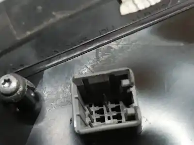 Peça sobressalente para automóvel em segunda mão espelho retrovisor direito por kia cee´d active referências oem iam 876201h151  