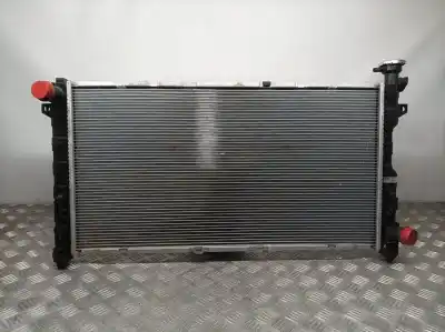 Piesă de schimb auto la mâna a doua radiator de apa pentru chrysler voyager (gs) 2.4 referințe oem iam 64004