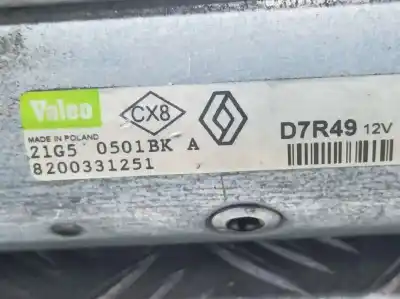 Pezzo di ricambio per auto di seconda mano motorino di avviamento per renault megane ii berlina 3p confort authentique riferimenti oem iam 8200331251  d7r49
