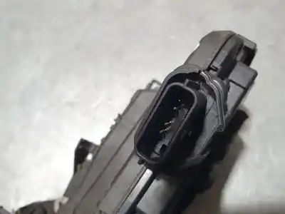 Pezzo di ricambio per auto di seconda mano serratura porta anteriore destra per renault captur life riferimenti oem iam 805020401r  40627224