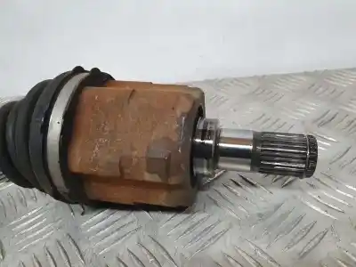 Peça sobressalente para automóvel em segunda mão transmissão dianteira esquerda por kia cee´d drive referências oem iam 495011h211  