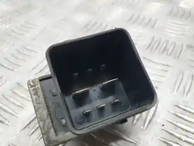 Pezzo di ricambio per auto di seconda mano relè per renault kangoo expression riferimenti oem iam 8200859243  