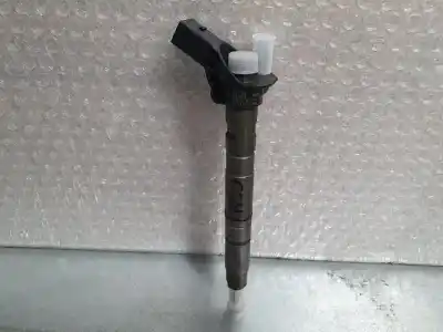 Tweedehands auto-onderdeel Injector voor AUDI Q7 (4L) V6 3.0 TDI (176kW) clean diesel Ambiente OEM IAM-referenties 057130277AH  0445117003
