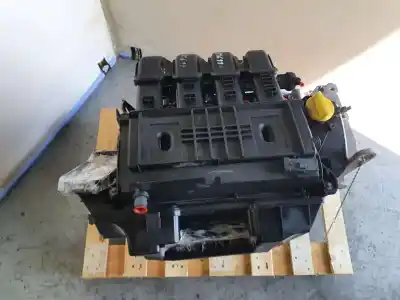 Second-hand car spare part complete engine for renault clio ii fase ii (b/cb0) base authentique oem iam references d4f712  485379