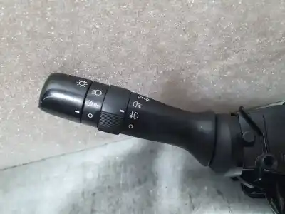 Pezzo di ricambio per auto di seconda mano comando pulito per toyota auris active riferimenti oem iam 17f609  