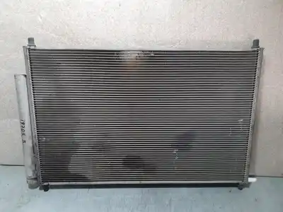 Peça sobressalente para automóvel em segunda mão condensador / radiador de ar condicionado por toyota auris active referências oem iam   
