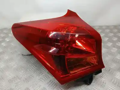 Peça sobressalente para automóvel em segunda mão farolim traseiro esquerdo por toyota auris active referências oem iam 8156102740