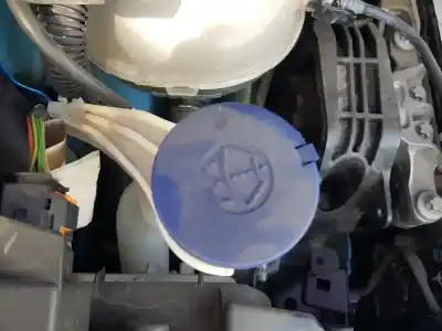 Peça sobressalente para automóvel em segunda mão depósito do limpa vidros por peugeot 208 (p2) active referências oem iam   
