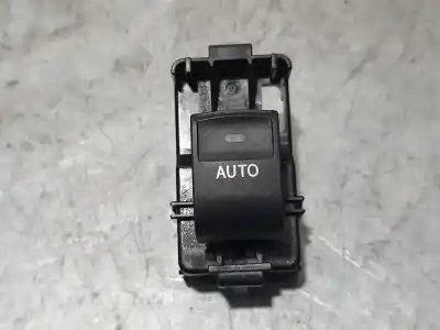 Peça sobressalente para automóvel em segunda mão botão / interruptor elevador vidro dianteiro direito por toyota auris active referências oem iam 8481002130